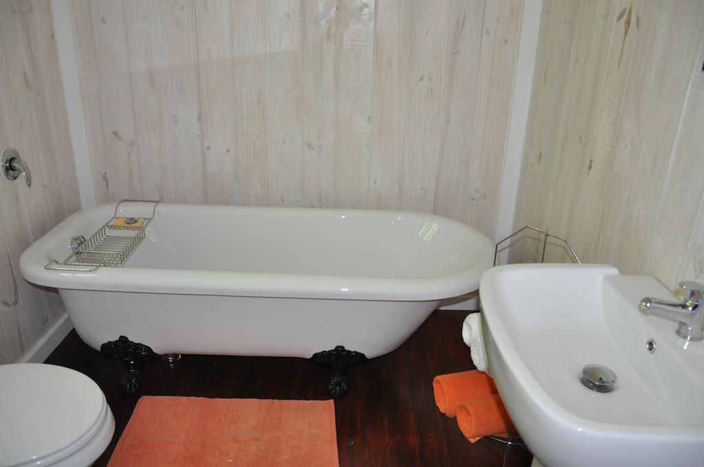 Intaba Thulile Hotel Maanhaarrand Kamer foto