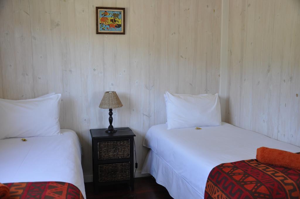 Intaba Thulile Hotel Maanhaarrand Kamer foto