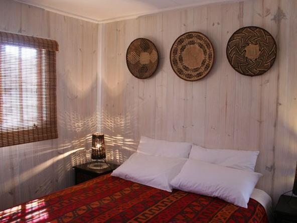 Intaba Thulile Hotel Maanhaarrand Buitenkant foto